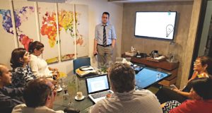 CharlaPrivadaChez25Abr20171